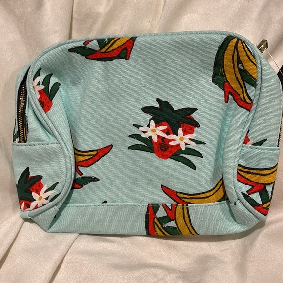 Marc jacobs make up puch - Picture 3 of 6